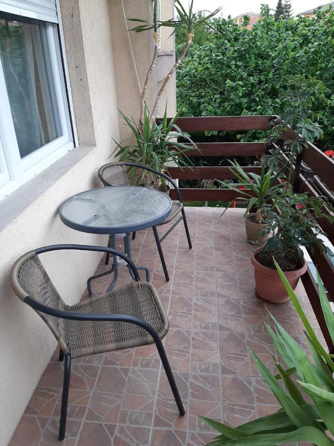 Apartman Aleksic Jagodina Bagian luar foto